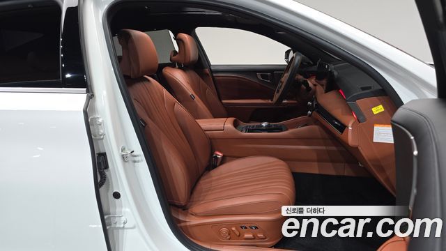 Kia K8 Hybrid Signature 2025 — фото 11