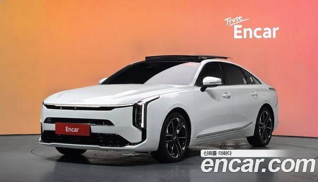 Kia K8 Hybrid Signature 2025 — фото 1