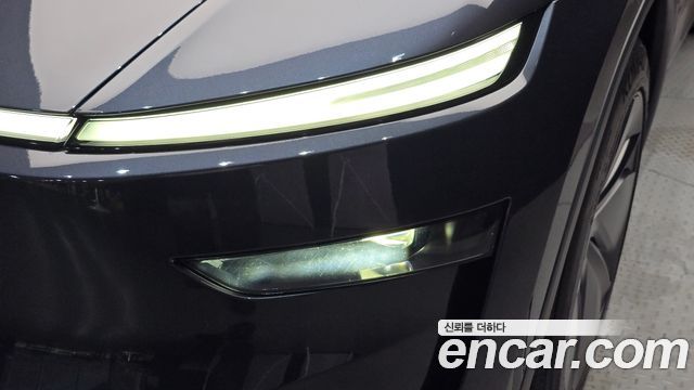 Tesla Model Y Long Range AWD 2025 — фото 22