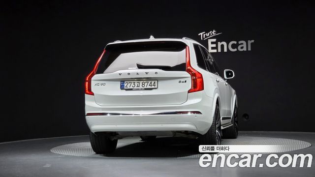 Volvo XC90 (II) B6 Ultimate Bright 2023 — фото 4