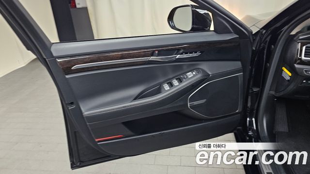 Genesis G90 3.8 AWD Premium Luxury 2019 — фото 24