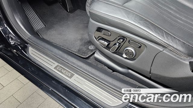 Genesis G90 3.8 AWD Premium Luxury 2019 — фото 29
