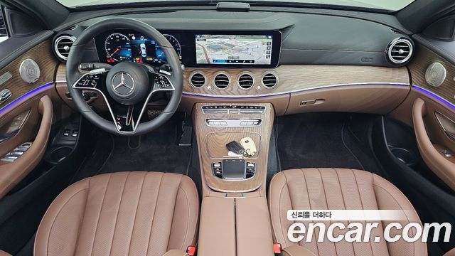 Mercedes-Benz E-Class (W213) E300e 4MATIC Exclusive 2023 — фото 7