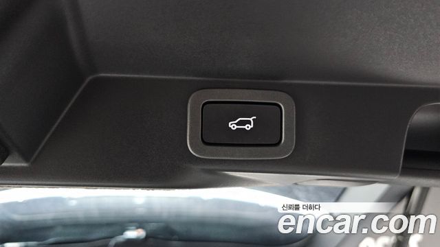 Land Rover Range Rover Sport (II) 3.0 SDV6 HSE 2016 — фото 20