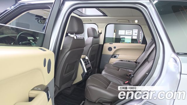 Land Rover Range Rover Sport (II) 3.0 SDV6 HSE Dynamic 2016 — фото 11