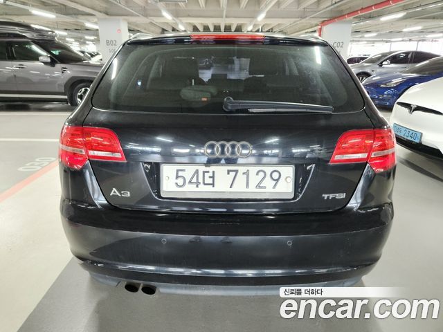 Audi A3 2.0 TFSI Dynamic 8P 2011 — фото 5