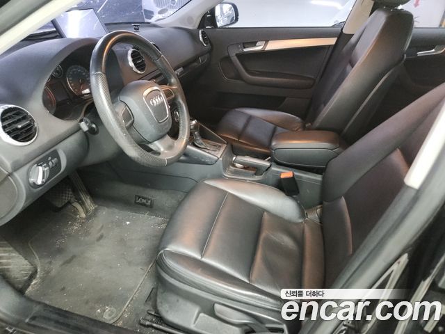 Audi A3 2.0 TFSI Dynamic 8P 2011 — фото 8