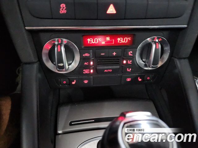 Audi A3 2.0 TFSI Dynamic 8P 2011 — фото 17
