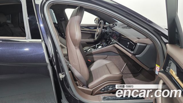 Porsche Panamera (976) 4.0 GTS 2025 — фото 12