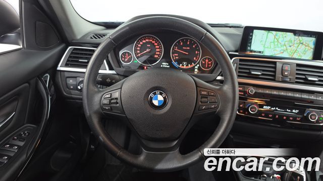 BMW 3 Series (F30) 320d 2017 — фото 17