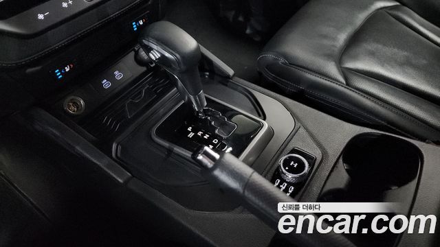 KG Mobility (SsangYong) Rexton Sports Khan Diesel 2.2 4WD Culman Prestige 2024 — фото 9