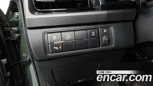 KG Mobility (SsangYong) Rexton Sports Khan Diesel 2.2 4WD Culman Prestige 2024 — фото 27