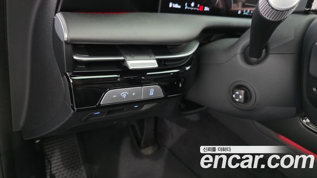 Genesis G80 (RG3) Gasoline 3.5 Turbo AWD 2025 — фото 14