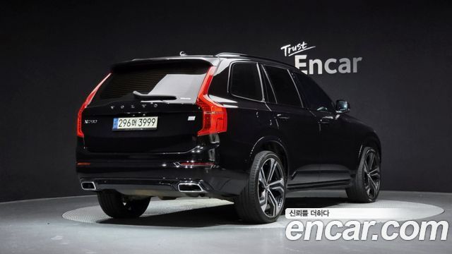 Volvo XC90 (II) T8 R-Design Hybrid 2021 — фото 2