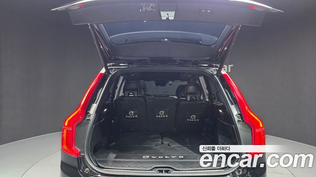 Volvo XC90 (II) T8 R-Design Hybrid 2021 — фото 24