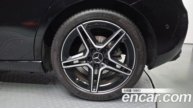 Mercedes-Benz A-Class (W177) A220 Hatchback 2021 — фото 21