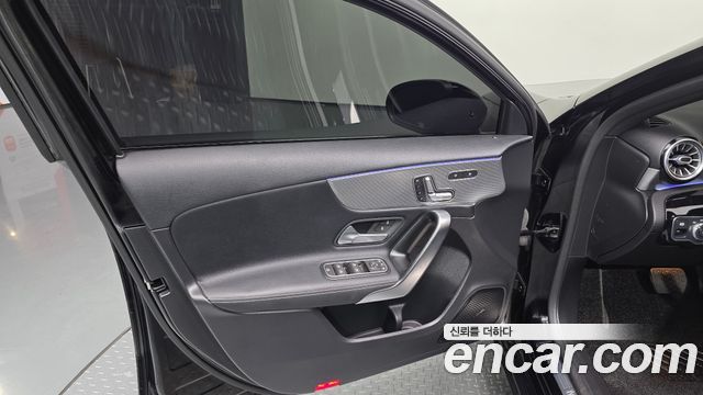 Mercedes-Benz A-Class (W177) A220 Hatchback 2021 — фото 24