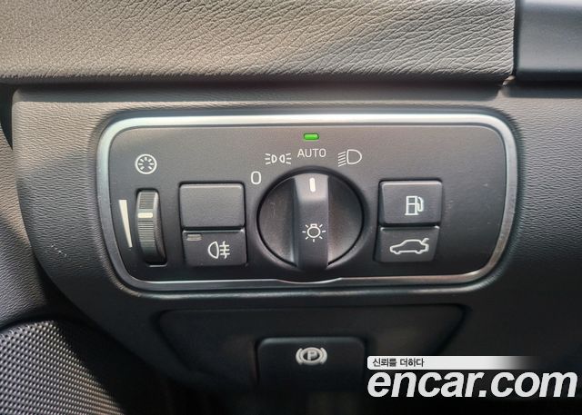 Volvo S60 D2 2nd 2015 — фото 9