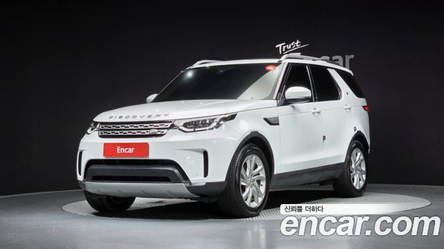 Land Rover Discovery 5 3.0 TD6 HSE 2018 — фото 1