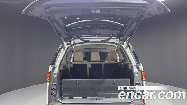 Land Rover Discovery 5 3.0 TD6 HSE 2018 — фото 20