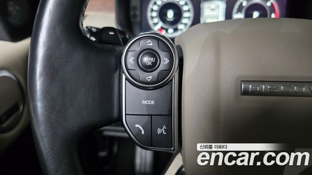 Land Rover Discovery 5 3.0 TD6 HSE 2018 — фото 32