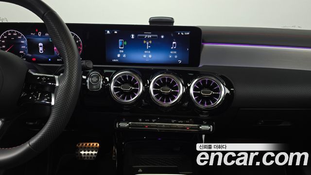 Mercedes-Benz CLA-Class (C118) CLA250 4MATIC 2024 — фото 14