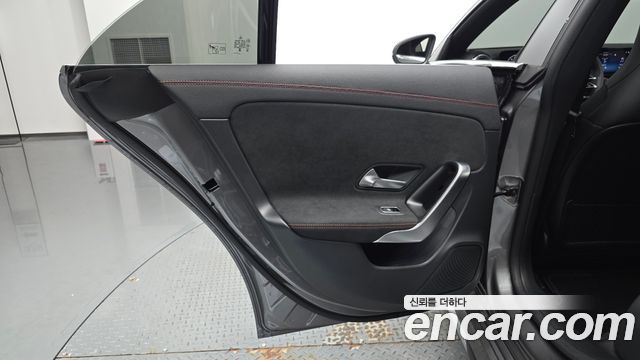Mercedes-Benz CLA-Class (C118) CLA250 4MATIC 2024 — фото 25