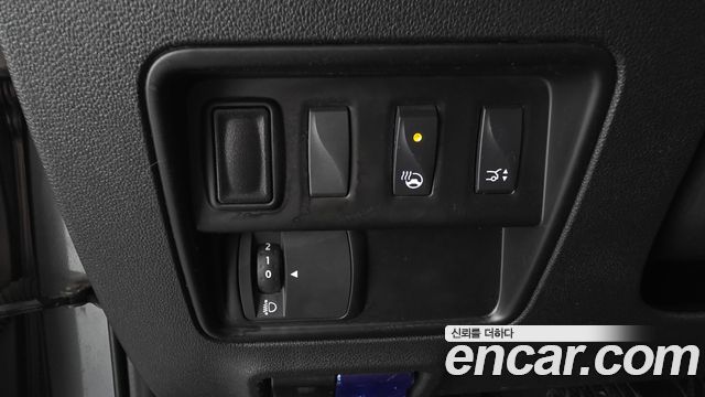 Renault Korea QM6 Gasoline 2WD LE 2019 — фото 17