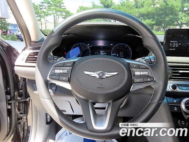 Genesis G70 Shooting Brake Gasoline 2.0T 2WD 2023 — фото 19