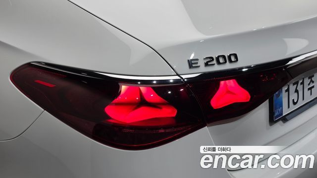 Mercedes-Benz E-Class (W214) E200 Avantgarde 2025 — фото 23