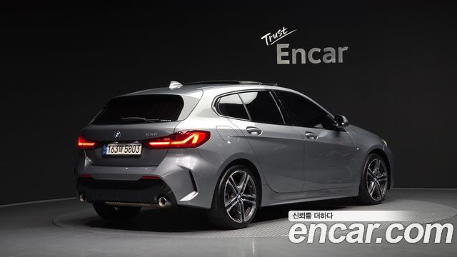 BMW 1 Series (F40) 120i M Sports 2022 — фото 2