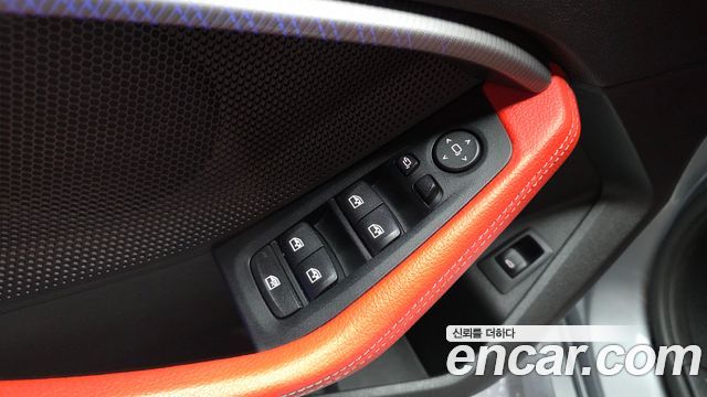 BMW 1 Series (F40) 120i M Sports 2022 — фото 20