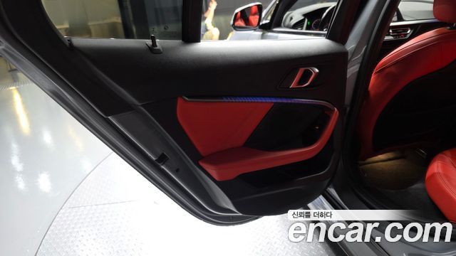 BMW 1 Series (F40) 120i M Sports 2022 — фото 25