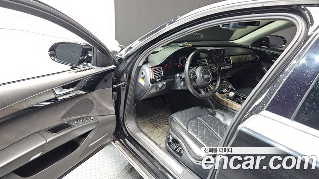 Audi A8 50 TDI Quattro Design LWB D4 2016 — фото 10
