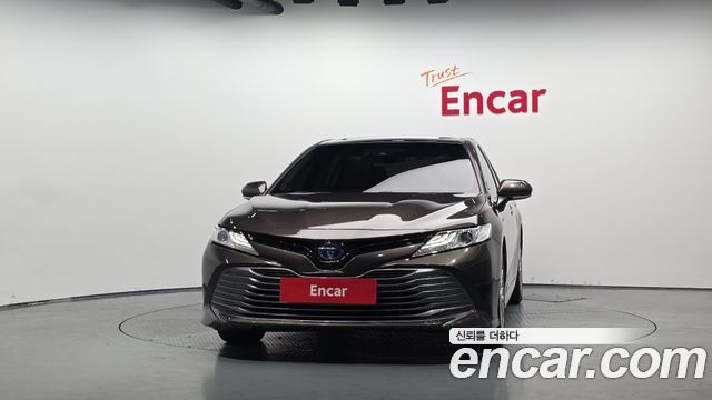 Toyota Camry (XV70) 2.5 XLE Hybrid 2019 — фото 3