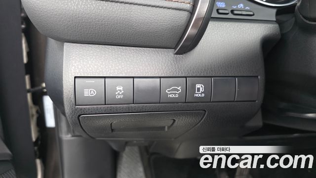Toyota Camry (XV70) 2.5 XLE Hybrid 2019 — фото 34