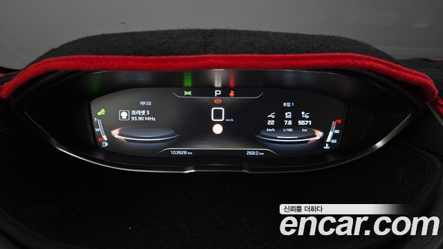Peugeot 5008 (II) 1.6 BlueHDi GT Line 2019 — фото 8