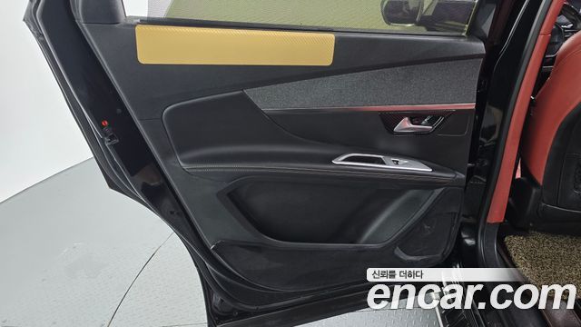 Peugeot 5008 (II) 1.6 BlueHDi GT Line 2019 — фото 31