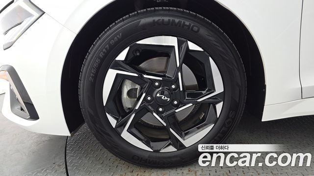 Kia K5 (III) 2.0 Prestige 2024 — фото 5