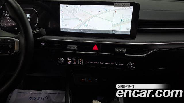 Kia K5 (III) 2.0 Prestige 2024 — фото 17