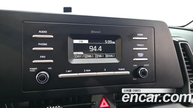 Kia Sportage (V) Diesel 2.0 2WD Trendy 2022 — фото 30