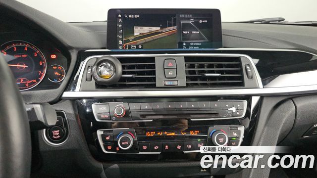 BMW 4 Series (F32) 420i Gran Coupe Special Edition 2020 — фото 16