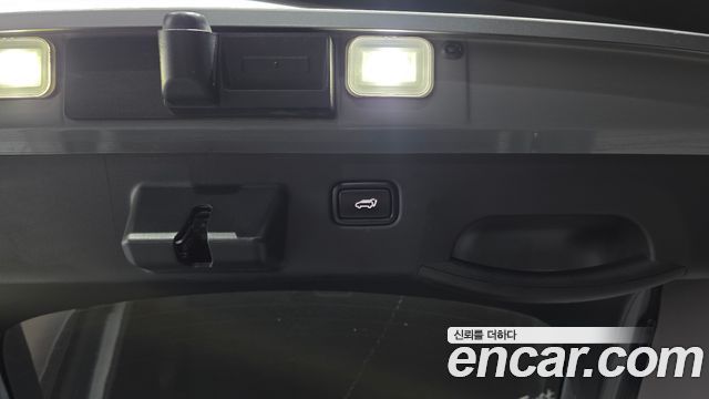 Kia EV6 GT 4WD 2023 — фото 18
