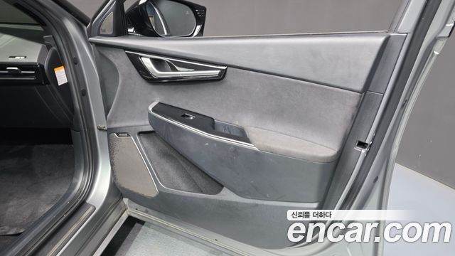 Kia EV6 GT 4WD 2023 — фото 24