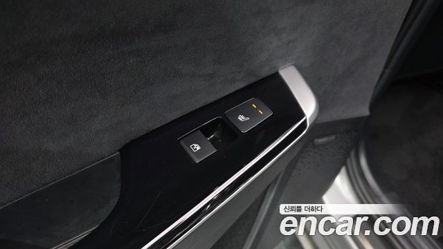 Kia EV6 GT 4WD 2023 — фото 30