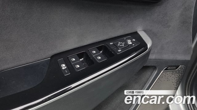 Kia EV6 GT 4WD 2023 — фото 37