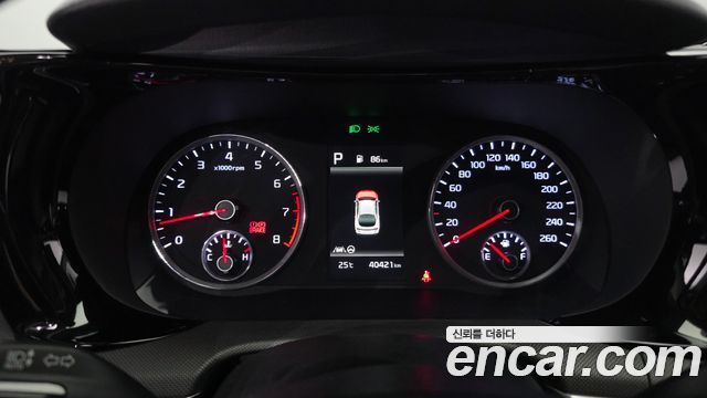 Kia K5 (III) 2.0 Prestige 2022 — фото 8