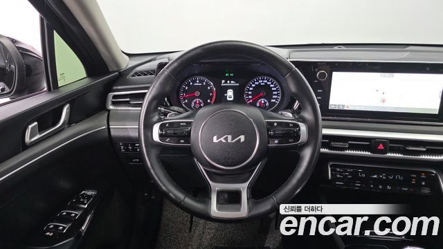 Kia K5 (III) 2.0 Prestige 2022 — фото 12