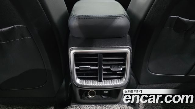 Kia K5 (III) 2.0 Prestige 2022 — фото 30