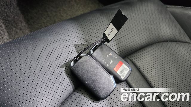 Kia K5 (III) 2.0 Prestige 2022 — фото 34